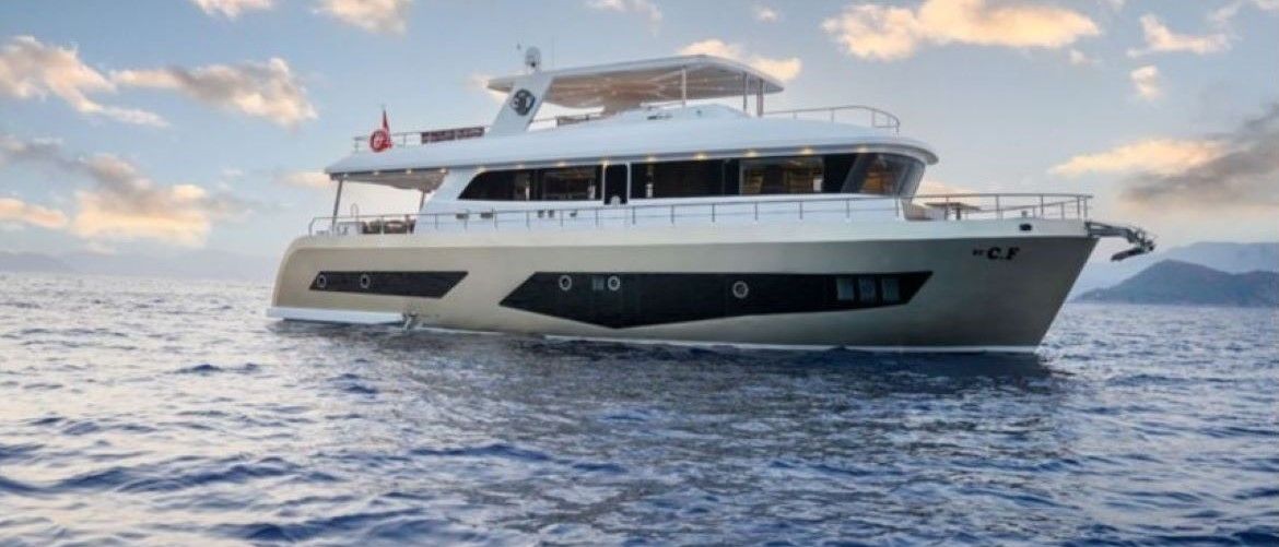 M/Y BY C.F